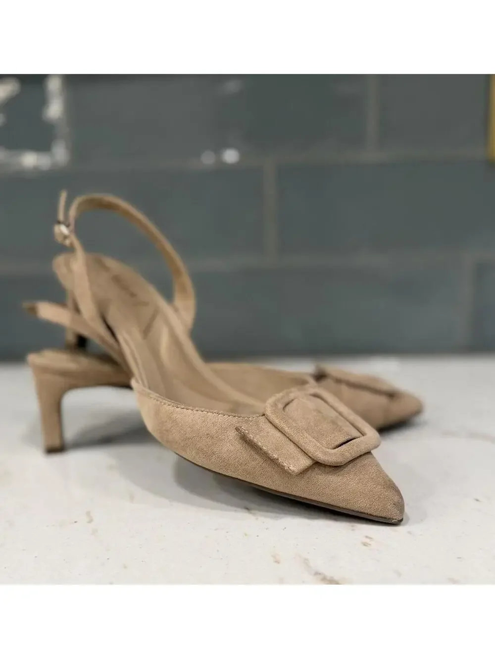 Anne Klein  Iva Beige Suede Slingback Kitten Heel Shoes Size 7.5